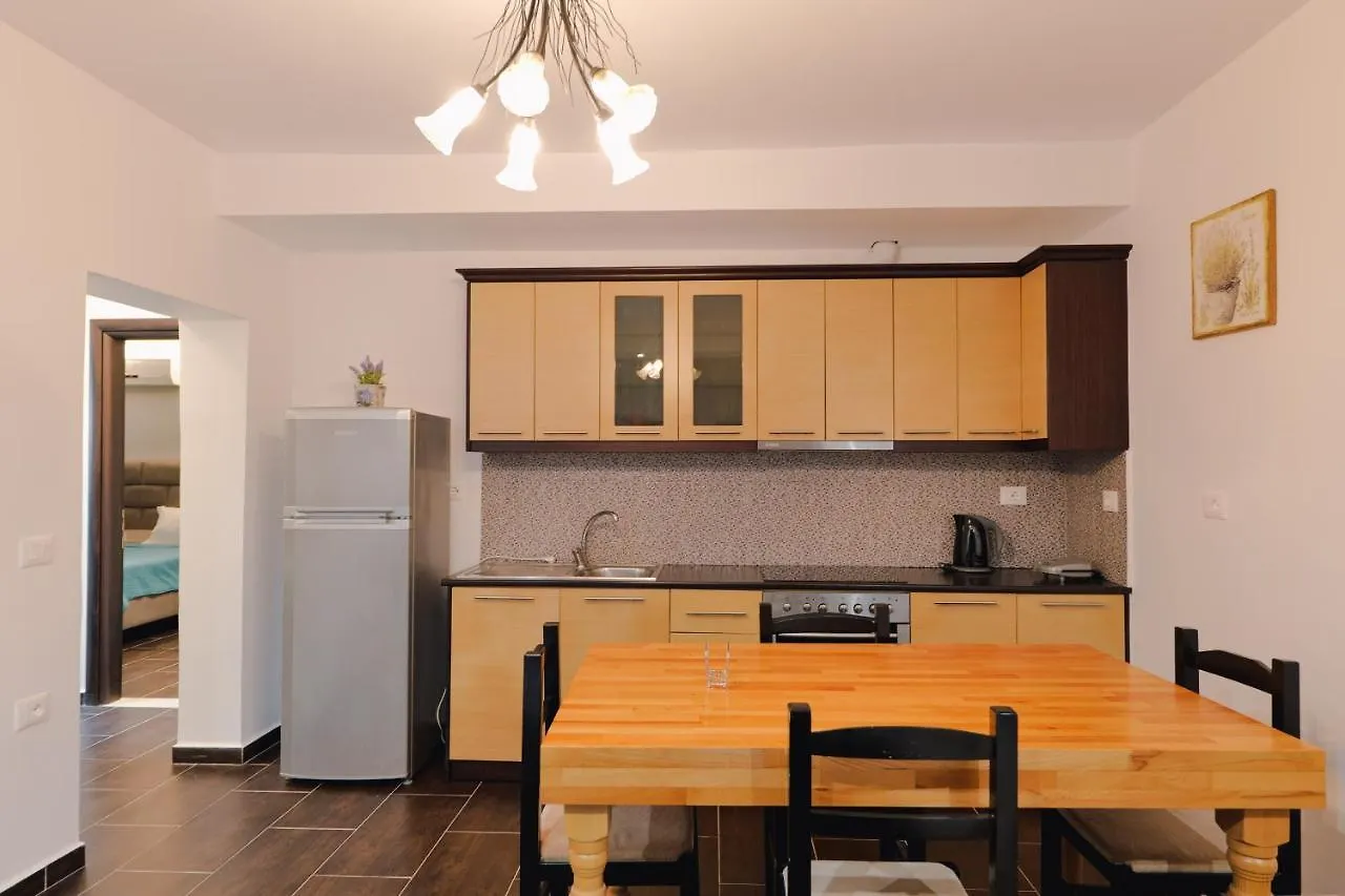 Beni Apartments Ksamil